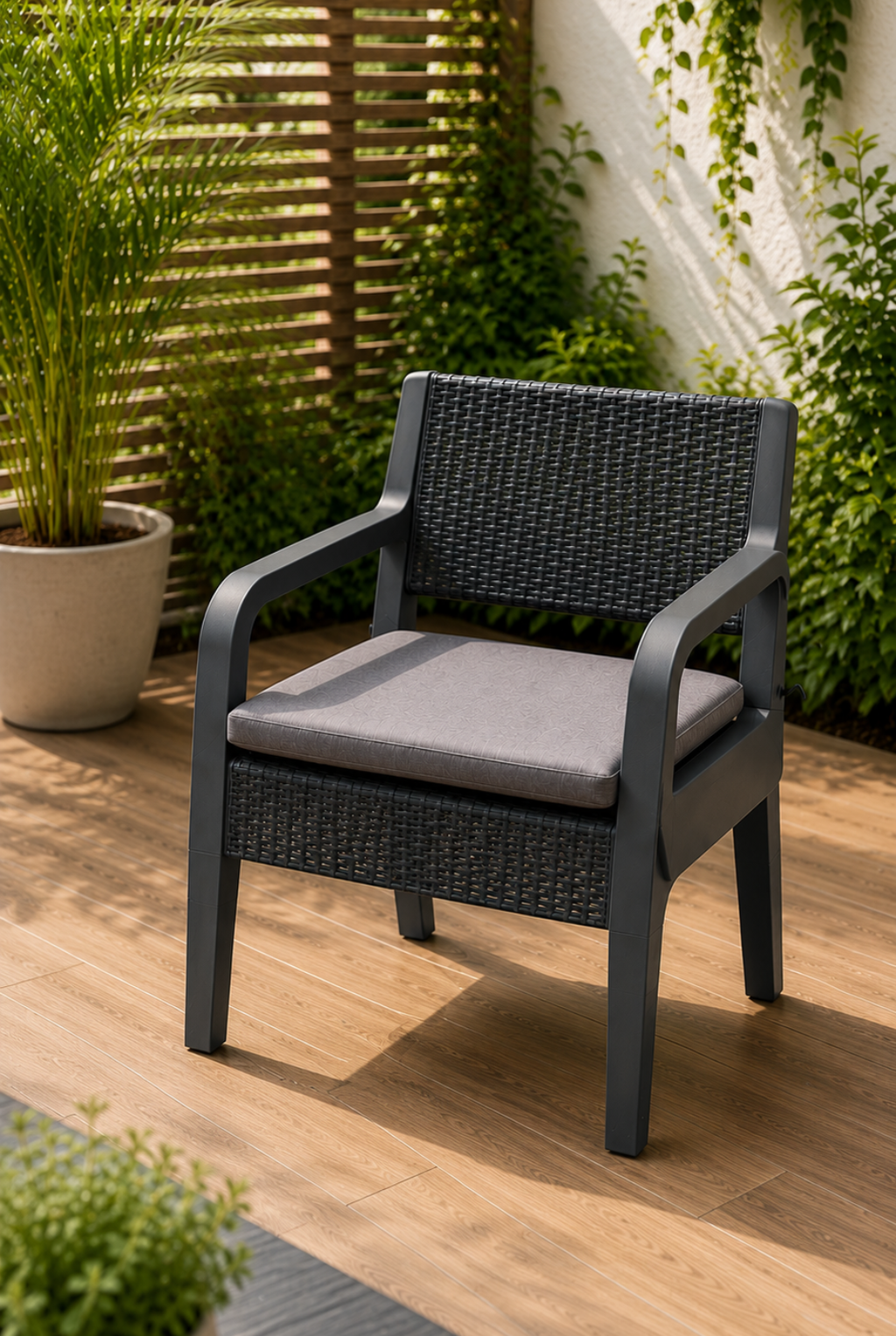4 Piece Rattan Effect Garden Furniture Set – Anthracite Grey