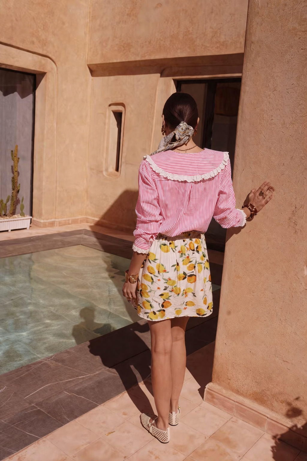 Striped Shirt – Lace Peter Pan Collar